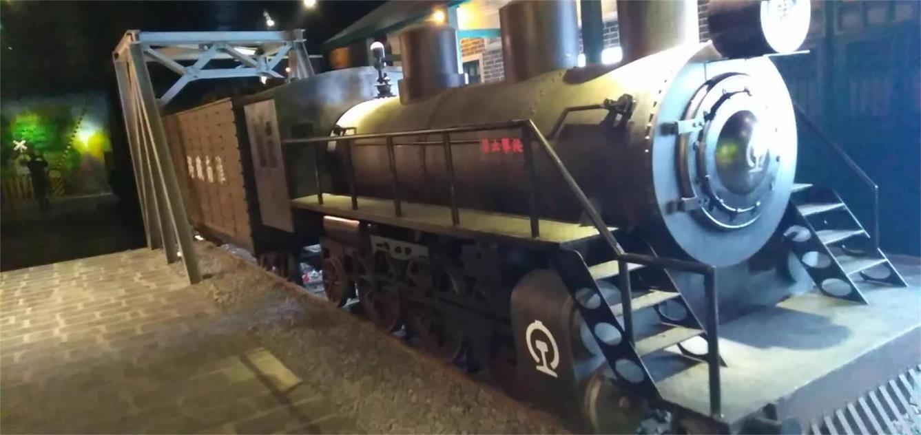 扬中市蒸汽火车模型